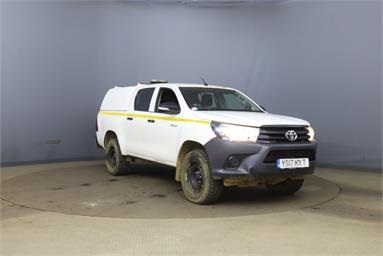 TOYOTA HILUX DIESEL Active D/Cab Pick Up 2.4 D-4D Diesel - WHITE - YS17HXT - 4 Door Pick Up Body