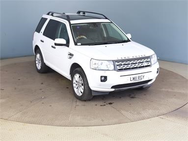 LAND ROVER FREELANDER 2.2 SD4 HSE 5dr Auto Diesel - WHITE - LM11RGY - 5 Door Estate
