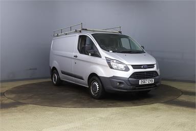 FORD TRANSIT CUSTOM 290 L1 DIESEL FWD 2.0 TDCi 105ps Low Roof Van Diesel - SILVER - DS67GYB - 5 Door Panel Van