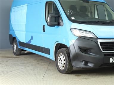 PEUGEOT BOXER 335 L3 DIESEL 2.2 BlueHDi H2 Professional Van 140ps Diesel - WHITE - OY21VPO - 5 Door Panel Van