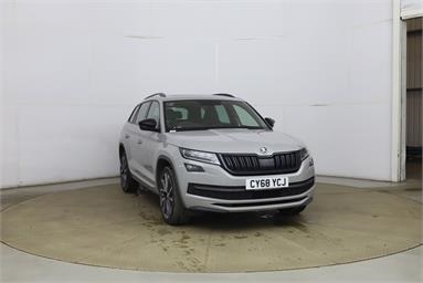 SKODA KODIAQ 2.0 TDI Sport Line 4x4 5dr [7 Seat] Diesel - GREY - CY68YCJ - 5 Door Estate