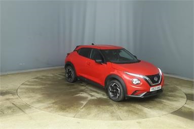 NISSAN JUKE 1.0 DiG-T 114 N-Connecta 5dr Petrol - RED - YR23XKO - 5 Door Hatchback