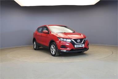 NISSAN QASHQAI 1.3 DiG-T Acenta Premium 5dr Petrol - RED - DU69VWT - 5 Door Hatchback