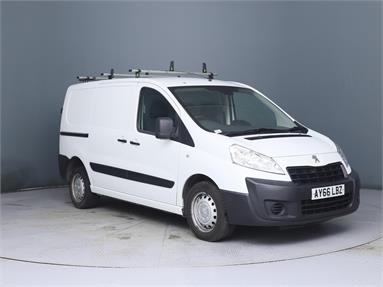 PEUGEOT EXPERT L1 DIESEL 1000 2.0 HDi 130 H1 Professional Van Diesel - WHITE - AY66LBZ - 6 Door Panel Van