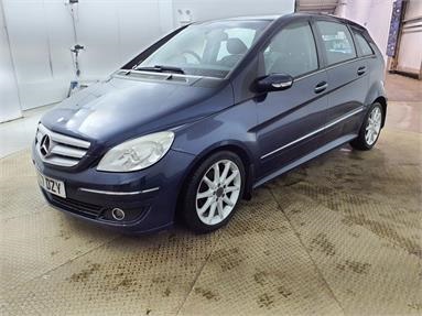 MERCEDES-BENZ B CLASS B200 CDI SE 5dr Tip Auto Diesel - BLUE - KR57DZY - 5 Door MPV