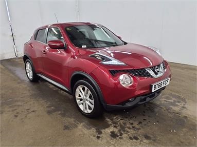NISSAN JUKE 1.5 dCi N-Connecta 5dr Diesel - RED - BT68FCF - 5 Door Hatchback