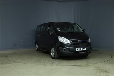 FORD TOURNEO 2.0 EcoBlue 130ps Low Roof 8 Seater Titanium
