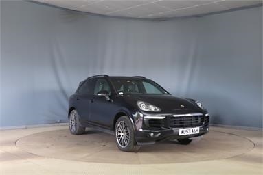 PORSCHE CAYENNE Platinum Edition Diesel 5dr Tiptronic S Diesel - BLACK - RX18LZB - 5 Door Estate