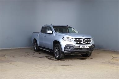 MERCEDES-BENZ X CLASS DIESEL 250d 4Matic Progressive Double Cab Pickup Auto Diesel - SILVER - EK69WZW - 4 Door Pick Up Body