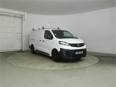 VAUXHALL VIVARO L2 DIESEL 2900 1.5d 100PS Dynamic H1 Van Diesel - WHITE - DN69OWC - 6 Door Panel Van
