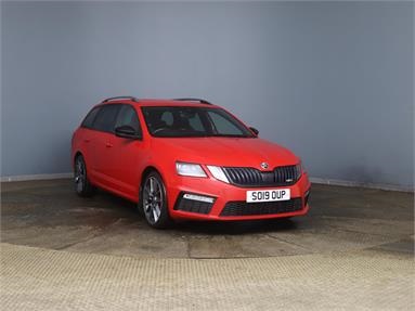 SKODA OCTAVIA 2.0 TSI 245 vRS 5dr DSG [Black Pack] Petrol - RED - SO19OUP - 5 Door Estate