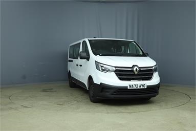 RENAULT TRAFIC LWB MINIBUS DIESEL LL30 Blue dCi 150 Business 9 Seater Diesel - WHITE - NA72AYO - Bus (Mini Less 18 seats)