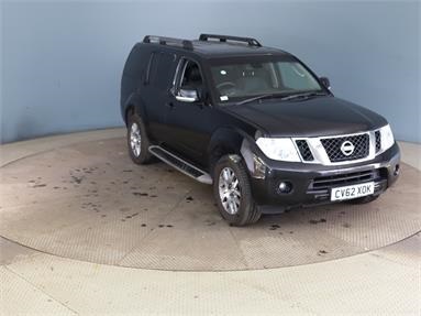 NISSAN PATHFINDER 2.5 dCi Tekna 5dr Diesel - BLACK - CV62XOK - 5 Door Estate