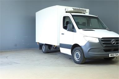 MERCEDES-BENZ SPRINTER 314CDI L2 DIESEL RWD 3.5t Progressive Chassis Cab Diesel - WHITE - WN21TUH - 2 Door Fridge Box Van Body
