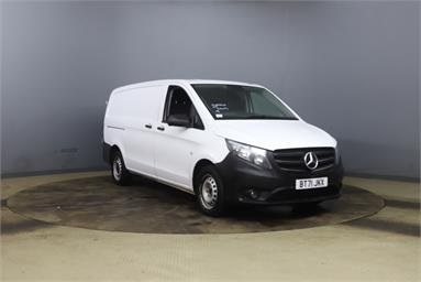 MERCEDES-BENZ VITO L2 DIESEL RWD 114CDI Progressive Van 9G-Tronic Diesel - WHITE - BT71JKX - 6 Door Panel Van