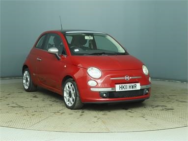 FIAT 500 1.2 Lounge 3dr [Start Stop] Petrol - RED - HK11HWR - 3 Door Hatchback