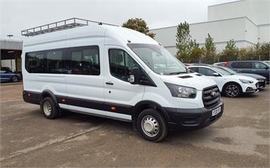 FORD TRANSIT 460 L4 MINIBUS DIESEL RWD 2.0 EcoBlue 130ps H3 17 Seater Trend Diesel - White - YT20YUF - Bus (Mini Less 18 seats)