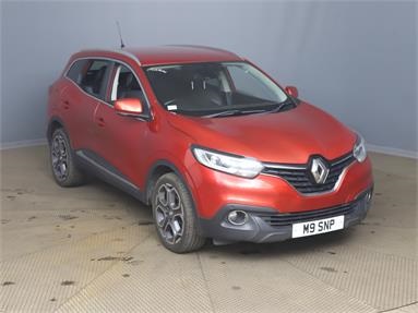 RENAULT KADJAR 1.5 dCi Dynamique S Nav 5dr Diesel - RED - M9SNP - 5 Door Hatchback