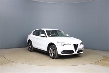 ALFA ROMEO STELVIO 2.2 D 210 Super 5dr Auto Diesel - WHITE - GM18BNE - 5 Door Estate