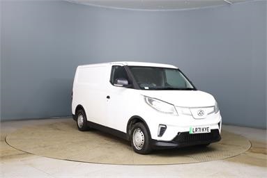 MAXUS E DELIVER 3 L1 ELECTRIC 90kW H1 Van 52.5kWh Auto Electric - WHITE - LR71KYE - 5 Door Panel Van