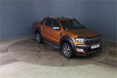 FORD RANGER DIESEL Pick Up Double Cab Wildtrak 3.2 TDCi 4WD Auto Diesel - ORANGE - ET67BZV - 4 Door Pick Up Body