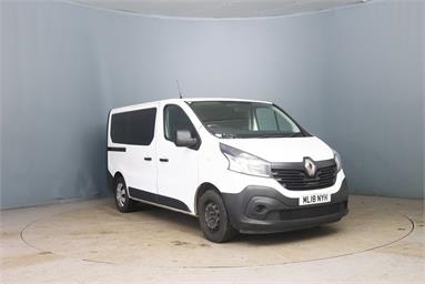 RENAULT TRAFIC SWB MINIBUS DIESEL SL29 ENERGY dCi 125 Business 9 Seater Diesel - WHITE - ML18NYH - Bus (Mini Less 18 seats)
