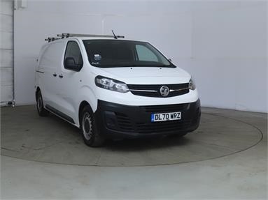 VAUXHALL VIVARO L1 DIESEL 2700 1.5d 100PS Edition H1 Van Diesel - WHITE - DL70WRZ - 6 Door Panel Van