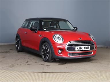 MINI HATCHBACK 1.5 Cooper Exclusive II 3dr Petrol - RED - NA69MWM - 3 Door Hatchback
