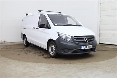 MERCEDES-BENZ VITO LONG DIESEL 111CDI Van Diesel - WHITE - YJ19JMD - 6 Door Panel Van