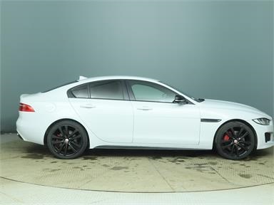 JAGUAR XE 3.0 V6 Supercharged S 4dr Auto Petrol - WHITE - FX65XEH - 4 Door Saloon