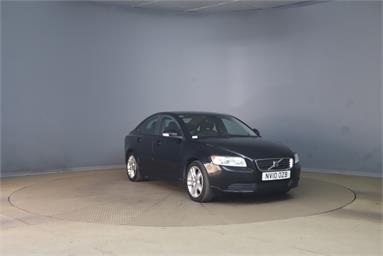 VOLVO S40 1.6D DRIVe SE 4dr [Start Stop] Diesel - BLACK - NV10OZB - 4 Door Saloon