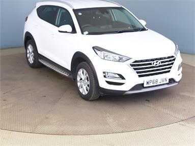 HYUNDAI TUCSON 1.6 CRDi SE Nav 5dr 2WD Diesel - WHITE - WP68JVN - 5 Door Estate