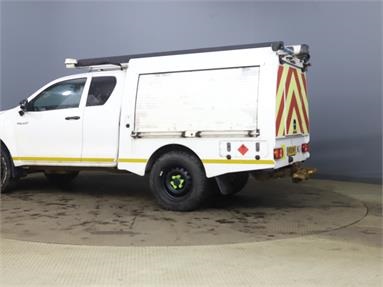 TOYOTA HILUX DIESEL Active Extra Cab Pick Up 2.4 D-4D Diesel - WHITE - MX18MFP - 5 Door Pick Up Body