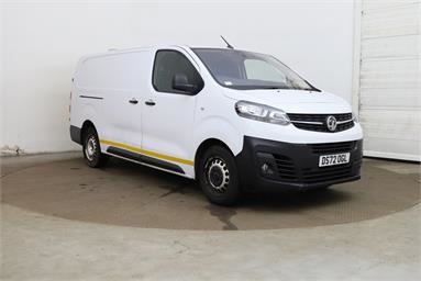 VAUXHALL VIVARO L2 DIESEL 2900 1.5d 100PS Dynamic H1 Van Diesel - WHITE - DS72OGL - 6 Door Panel Van