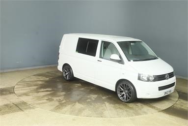 VOLKSWAGEN TRANSPORTER T28 SWB DIESEL 2.0 TDI 102PS Van Diesel - WHITE - DK12YVX - 5 Door Panel Van