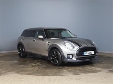 MINI CLUBMAN 2.0 Cooper D 6dr Auto Diesel - SILVER - HX68NSY - 5 Door Estate