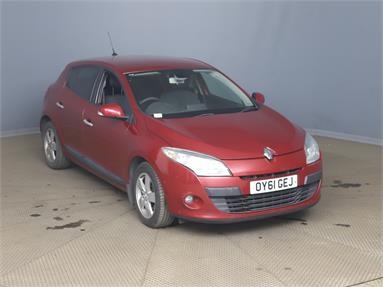 RENAULT MEGANE 1.6 16V 110 Dynamique TomTom 5dr Petrol - RED - OY61GEJ - 5 Door Hatchback