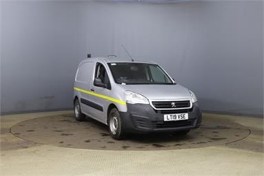 PEUGEOT PARTNER L1 DIESEL 850 SE 1.6 BlueHDi 100 Van ATV Diesel - SILVER - LT19VSE - 5 Door Panel Van