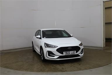 FORD FOCUS 1.0 EcoBoost 125 ST-Line Edition 5dr Petrol - FROZEN WHITE - YB22JJZ - 5 Door Hatchback