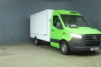 MERCEDES-BENZ SPRINTER 314CDI L2 DIESEL FWD 3.5t Chassis Cab 9G-Tronic Diesel - GREEN - YB69LWU - 2 Door Fridge Box Van Body