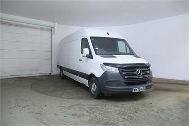 MERCEDES-BENZ SPRINTER 314CDI L3 DIESEL RWD 3.5t H2 Progressive Van Diesel - WHITE - WN70KZU - 5 Door Panel Van