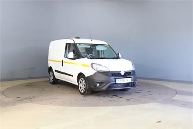 FIAT DOBLO CARGO L1 DIESEL 1.3 Multijet 16V 95 Van Diesel - WHITE - SF68TKZ - 5 Door Panel Van