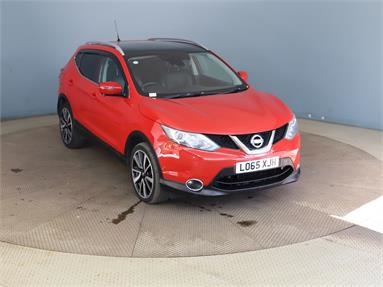 NISSAN QASHQAI 1.5 dCi Tekna [Non-Panoramic] 5dr Diesel - RED - LO65XJH - 5 Door Hatchback
