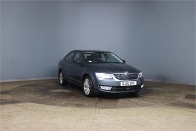 SKODA OCTAVIA 2.0 TDI CR Elegance 5dr Diesel - GREY - GJ15ZKC - 5 Door Hatchback