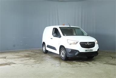 VAUXHALL COMBO CARGO L1 DIESEL 2300 1.5 Turbo D 100ps H1 Dynamic Van Diesel - WHITE - VN71EEU - 5 Door Panel Van