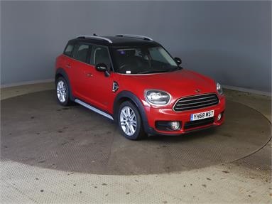 MINI COUNTRYMAN 2.0 Cooper D Exclusive ALL4 5dr Auto[Comfort/Nav+] Diesel - RED - YH68MST - 5 Door Hatchback