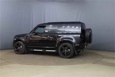 LAND ROVER DEFENDER 110 DIESEL 3.0 D300 Hard Top X-Dynamic HSE Auto Diesel - BLACK - BK24YEU - 5 Door Panel Van