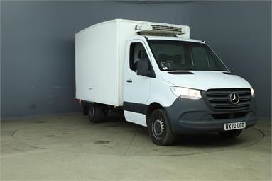 MERCEDES-BENZ SPRINTER 314CDI L2 DIESEL RWD 3.5t Progressive Chassis Cab Diesel - WHITE - WX70UGD - 3 Door Fridge Box Van Body