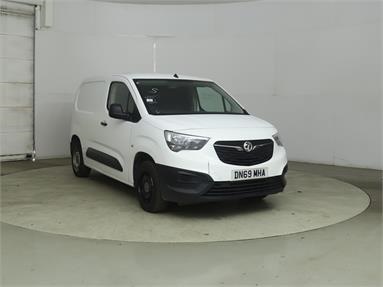 VAUXHALL COMBO CARGO L1 DIESEL 2000 1.5 Turbo D 75ps H1 Edition Van Diesel - WHITE - DN69MHA - 5 Door Panel Van