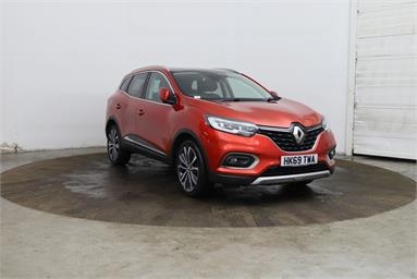 RENAULT KADJAR 1.3 TCE S Edition 5dr Petrol - RED - HK69TWA - 5 Door Hatchback